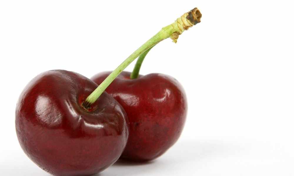 Fruits Name in Hindi - खट्टा लाल चेरी - Tart Cherry