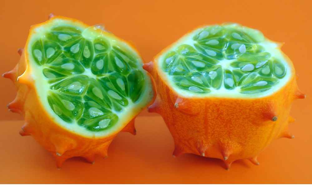 fruits name in hindi - kiwano - horned melon