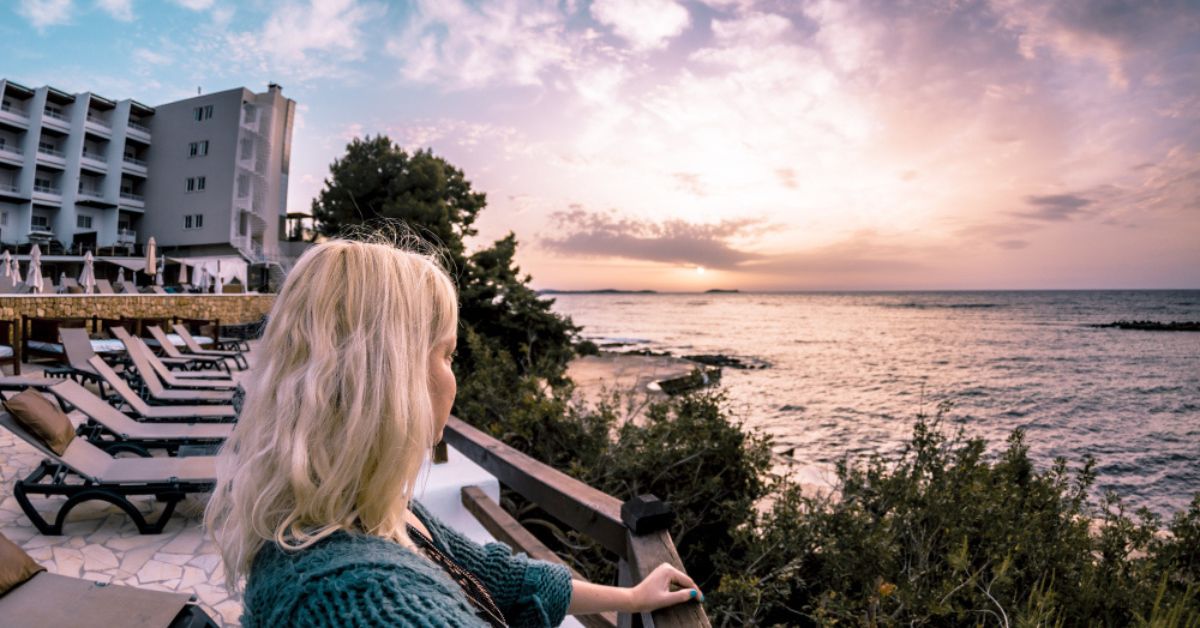 saint tropez hourly service